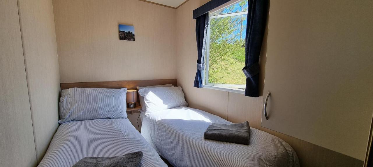 Holiday Caravan, Sleeps 6 - Hastings Holidays Hollington (East Sussex) Exterior photo